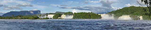 Canaima Lagune und Wasserfälle
